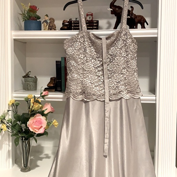 Wedding guests dress 👗 - Picture 3 of 12